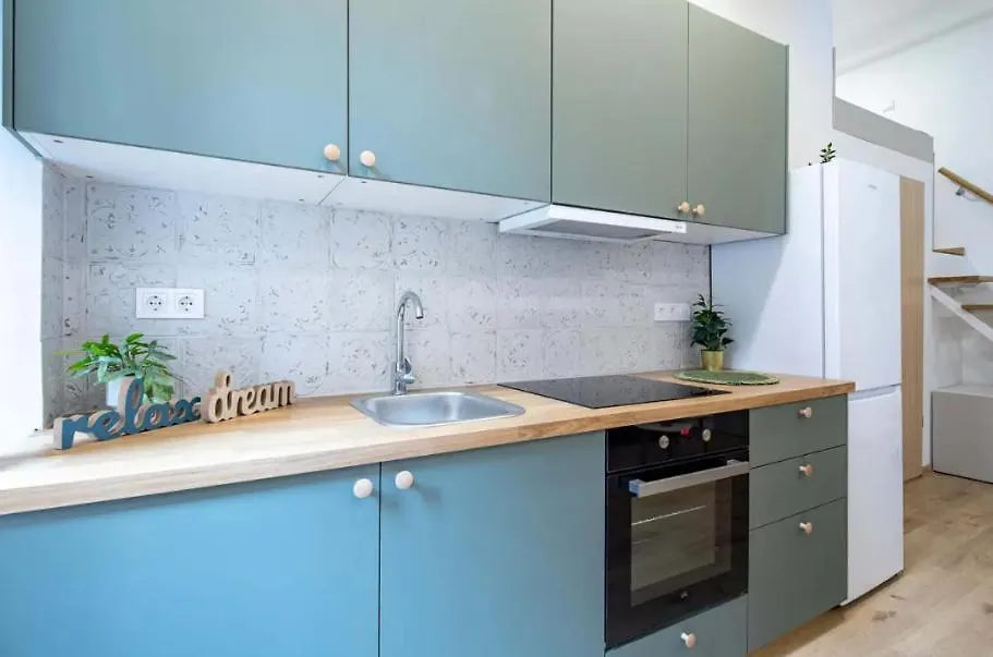 Cityscape Budget Apartments Jozsef Boulevard Budapest